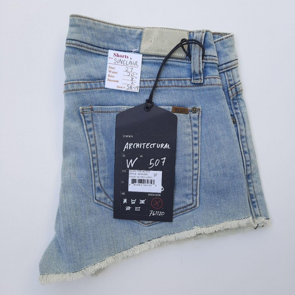 NWT "SINCLAIR" Shorts Size 27